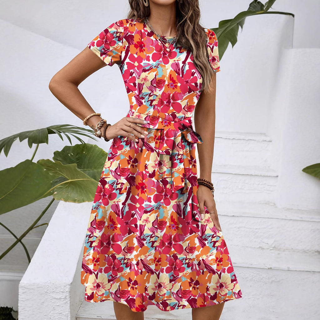 Robe Mi-Longue Fleurie Col Rond Manches Courtes