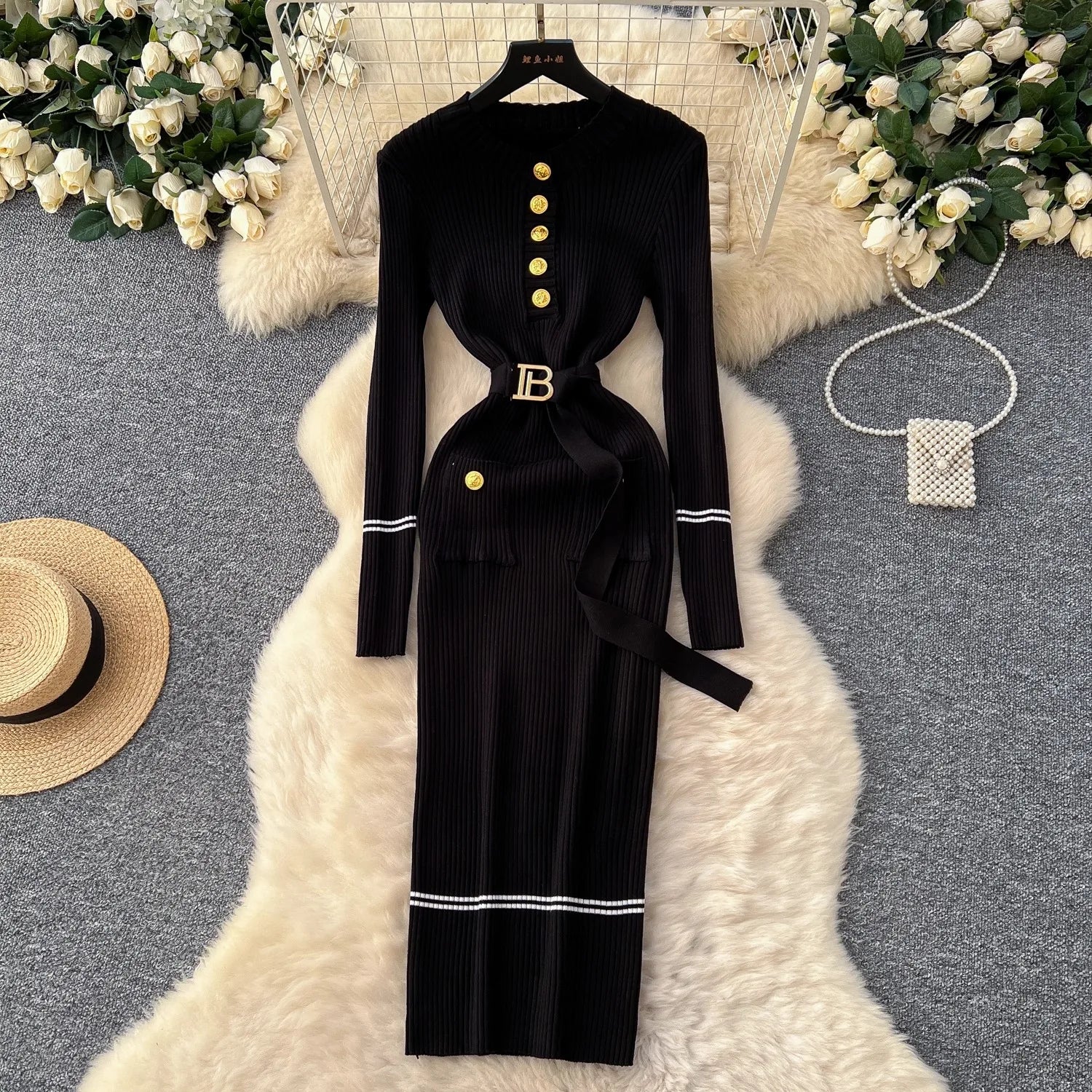 Robe Tricot Chic Ceinture Métallique