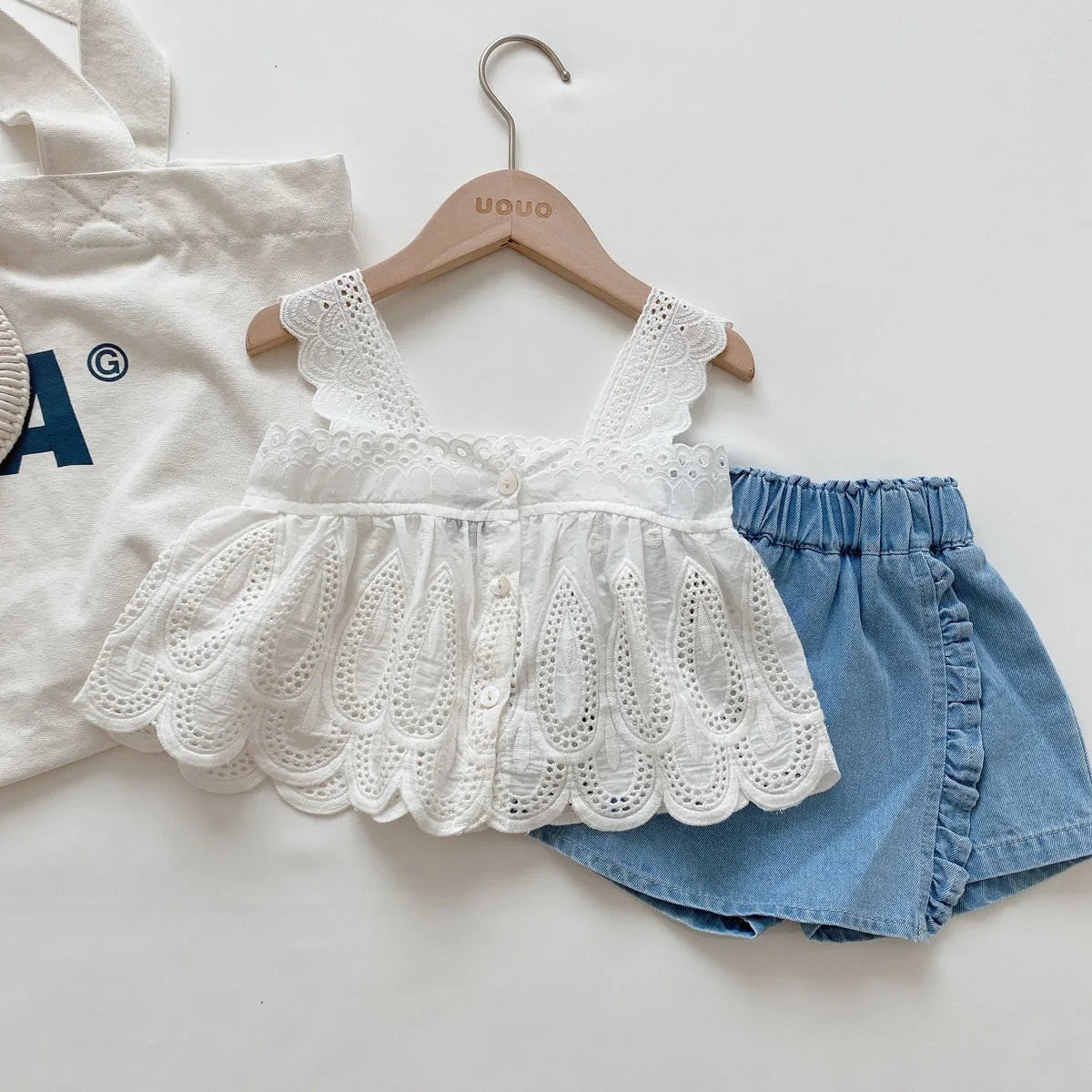 Ensemble 2 Pièces Dentelle et Short en Jean pour Fille