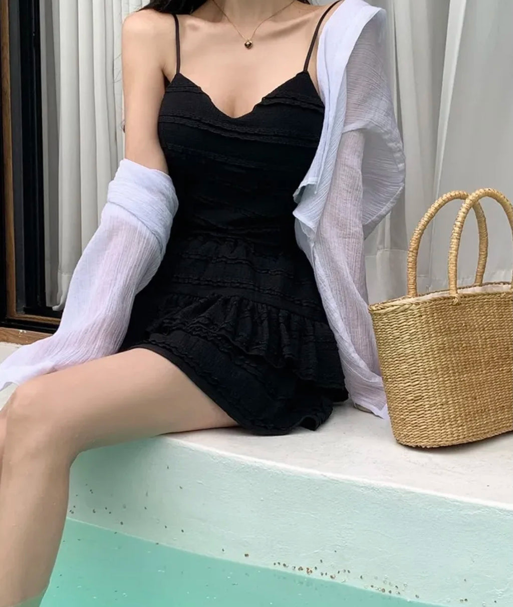 Ensemble Crop Top Dentelle et Jupe Bouffante