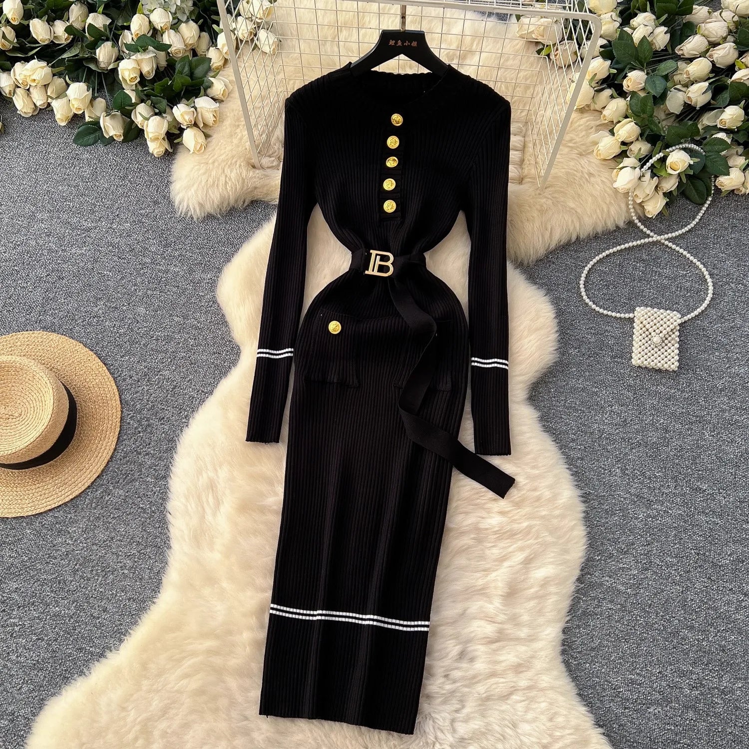 Robe Tricot Chic Ceinture Métallique
