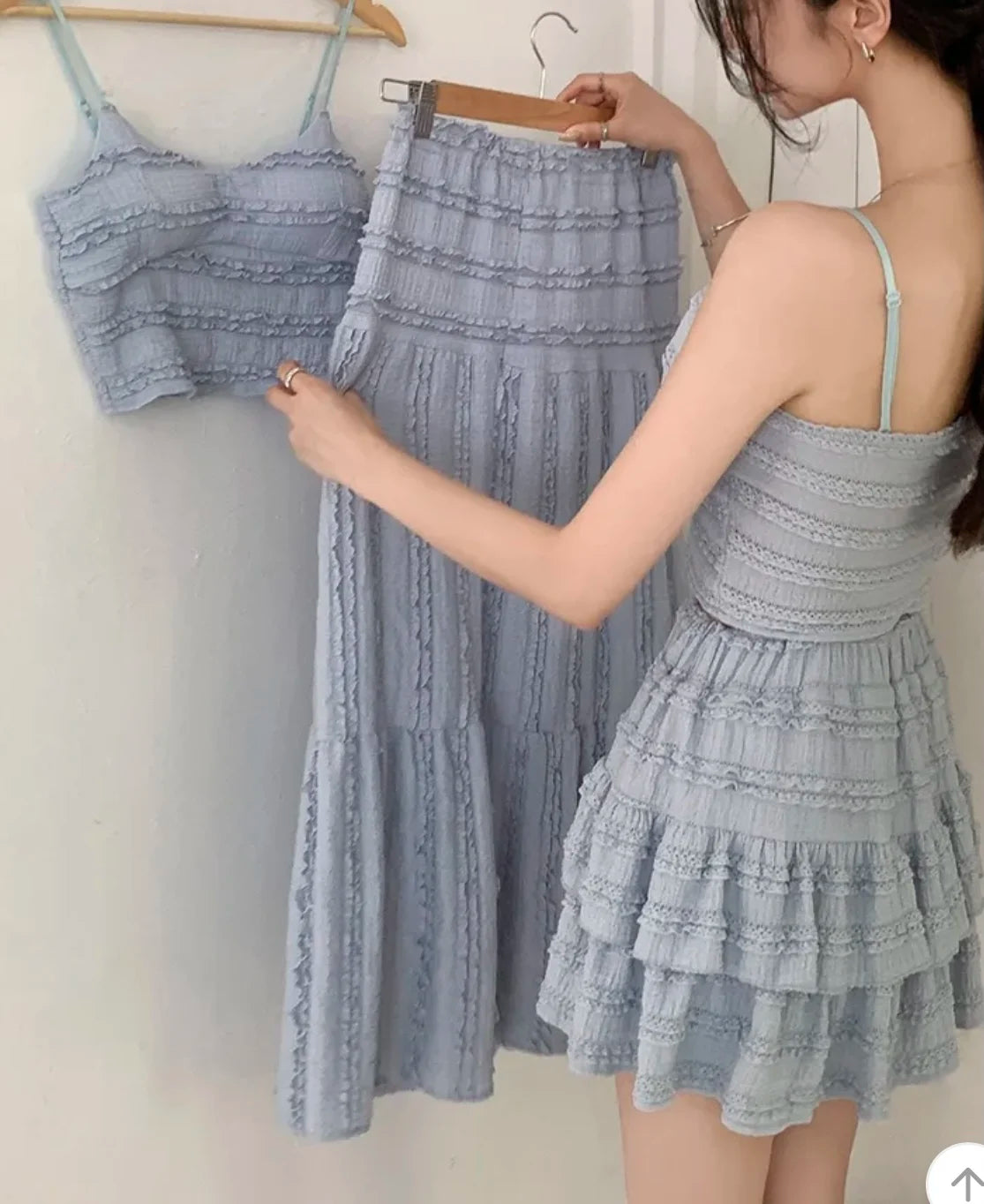 Ensemble Crop Top Dentelle et Jupe Bouffante